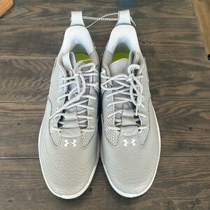 NWOT Under Armour Harper 7 Metal baseball cleats